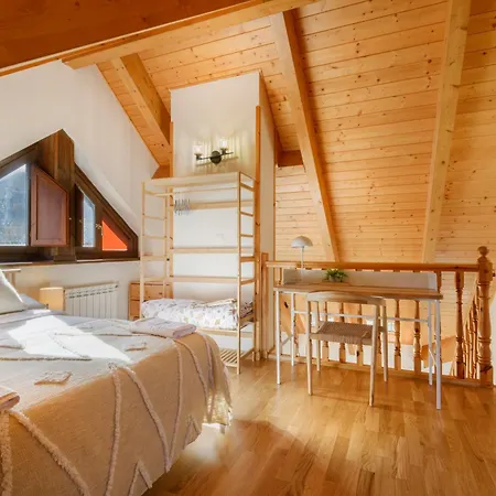 Apartamento A10 De Formigal, 9 Personas Y Garaje Escarrilla Exterior photo